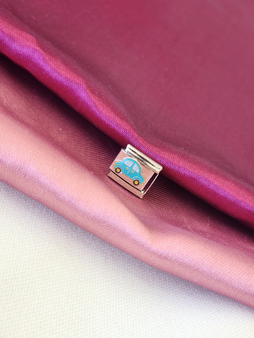 Carro Aqua Charm