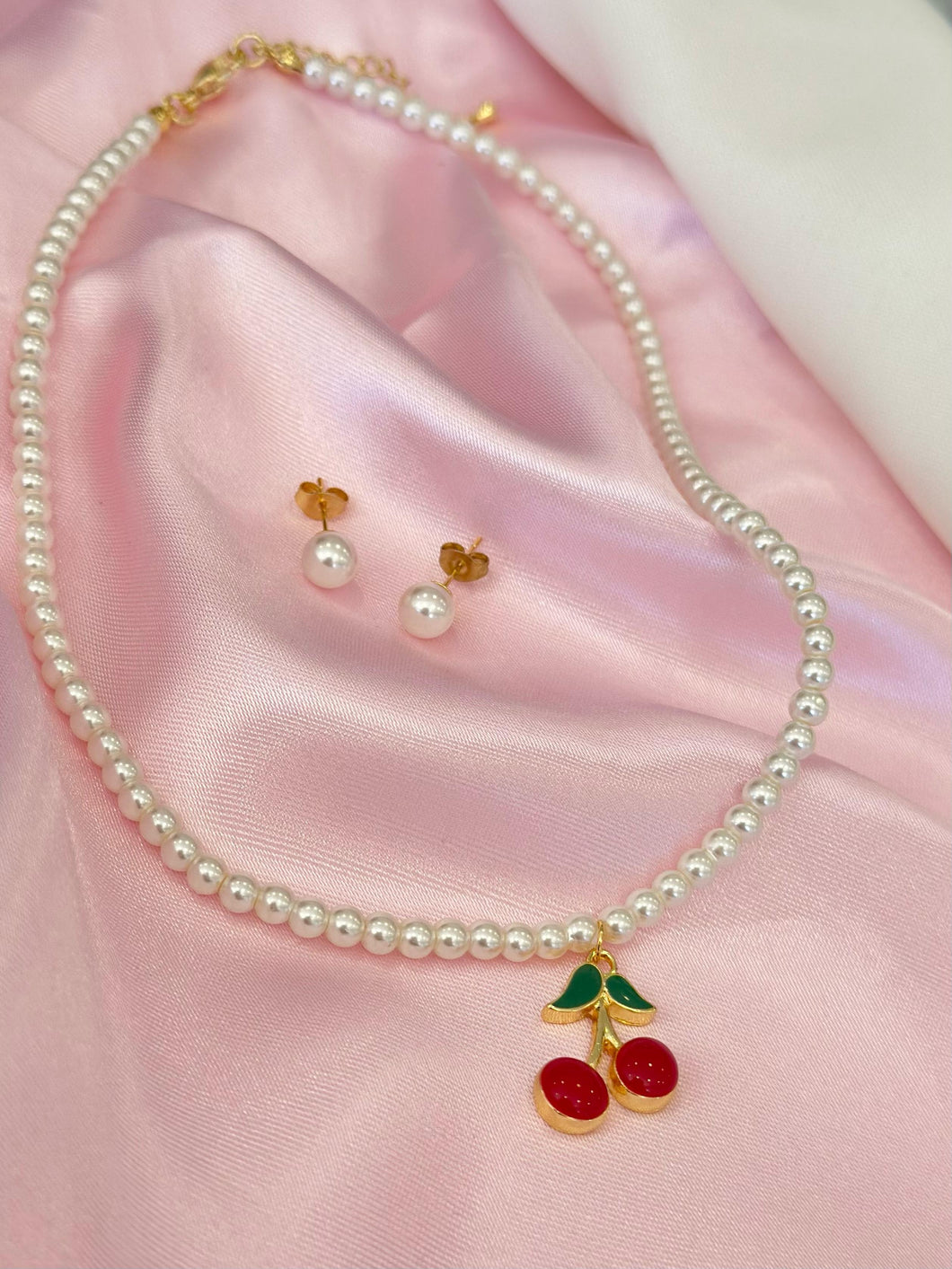 Collar y aretes cereza perlas seguidas #11 #12