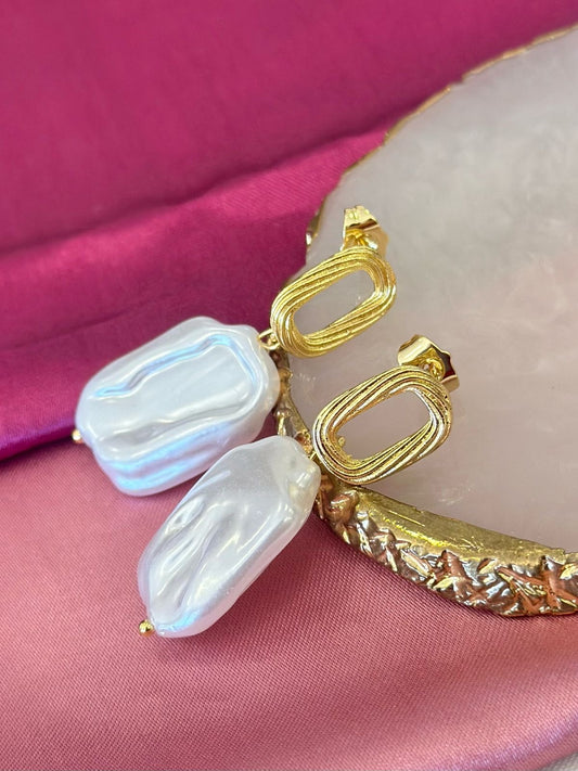 Aretes ovalado hueco perla colgante #A16