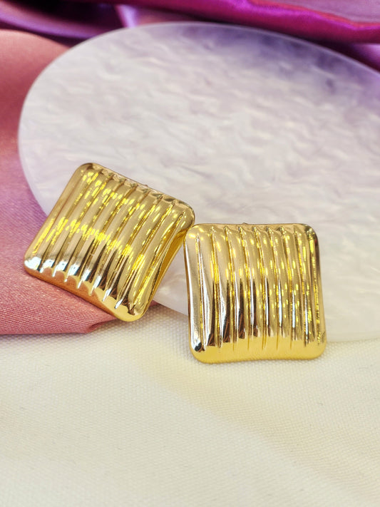 Aretes cuadrados inflados lineas rectas