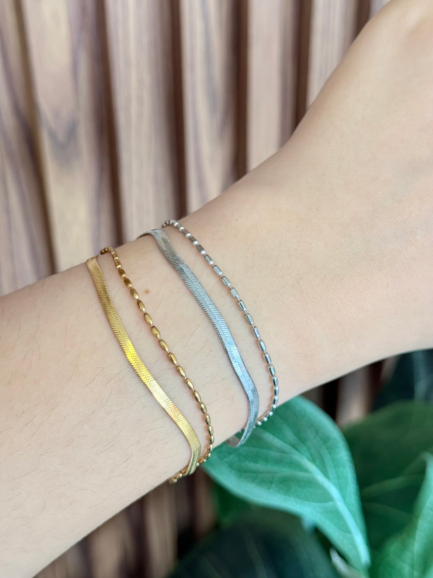 Pulsera doble plana bolitas #40