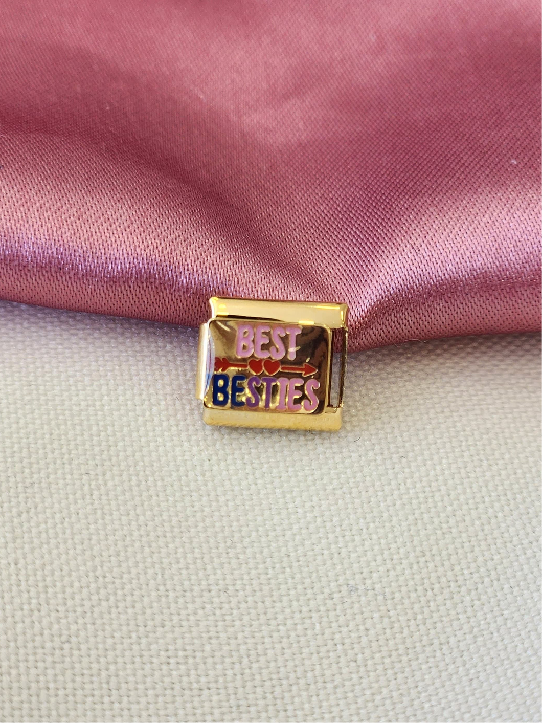Best besties dorado Charm #8