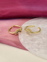 Cargar imagen en el visor de la galería, Anillo luna azul y/o sol #74
