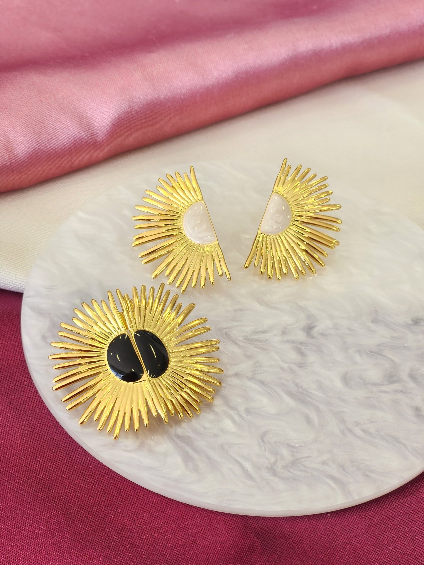 Aretes media luna destellos