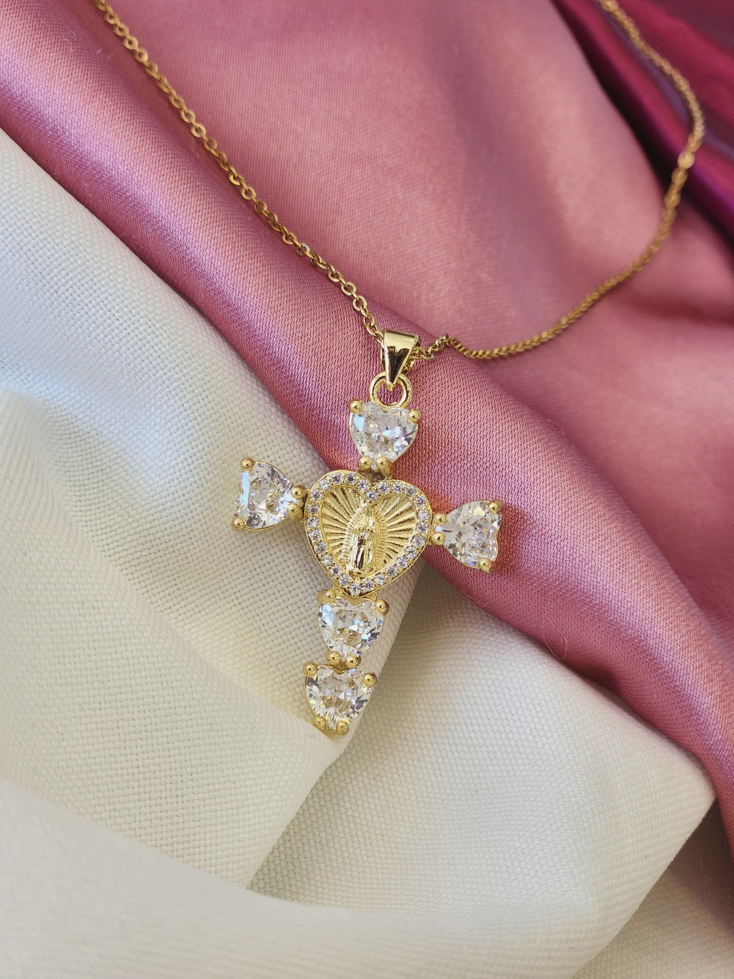 Collar virgen cruz corazon zirconia #13D