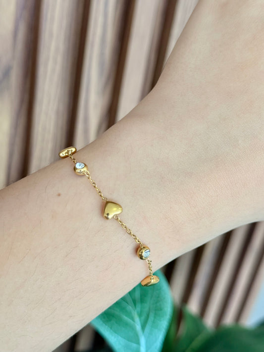 Pulsera corazones solidos puntos zirconia #J36
