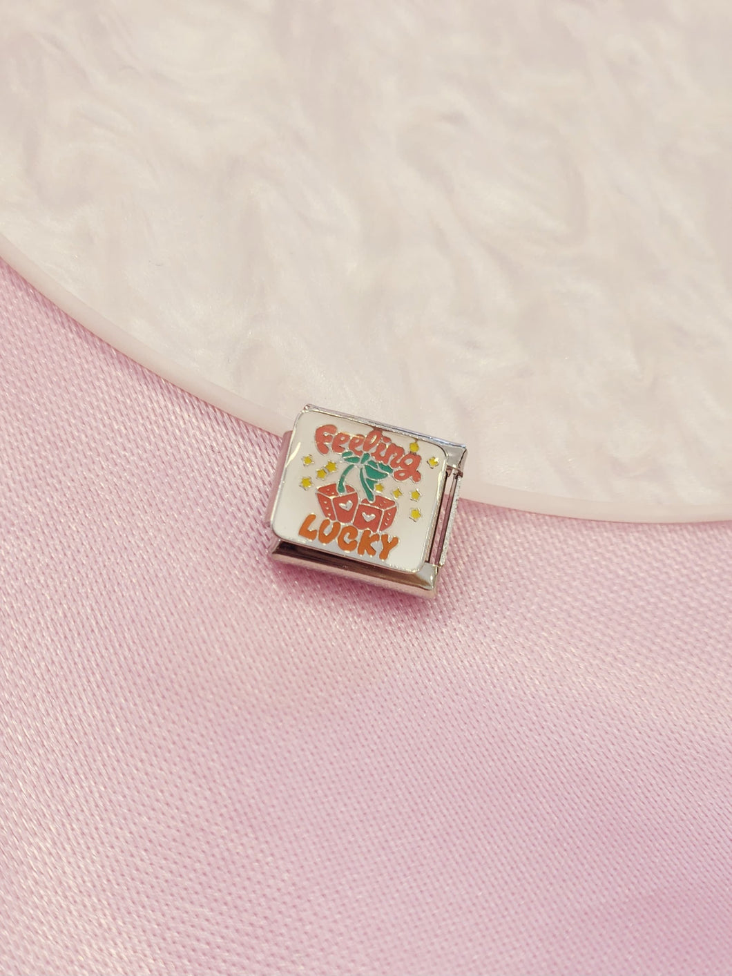 Charm feeling lucky #7