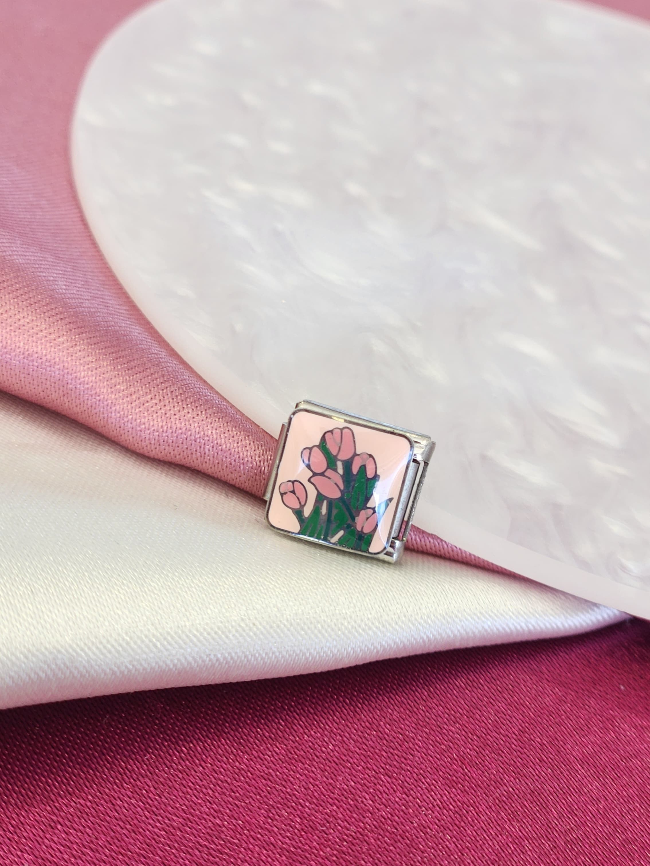 Charm ramo tulipanes