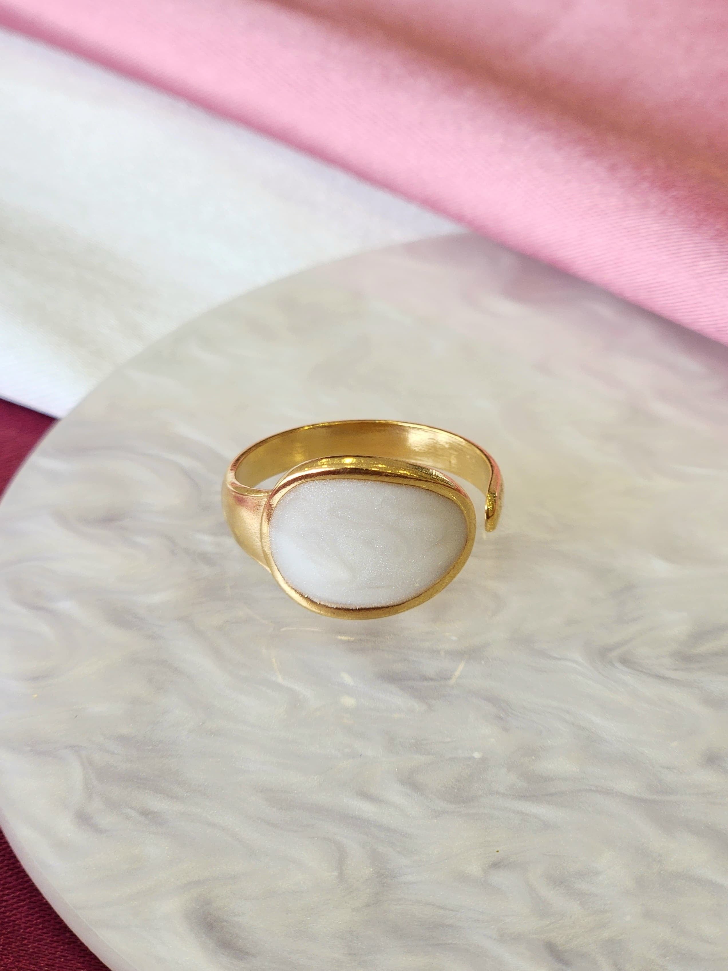 Anillo madre perla circular #F15
