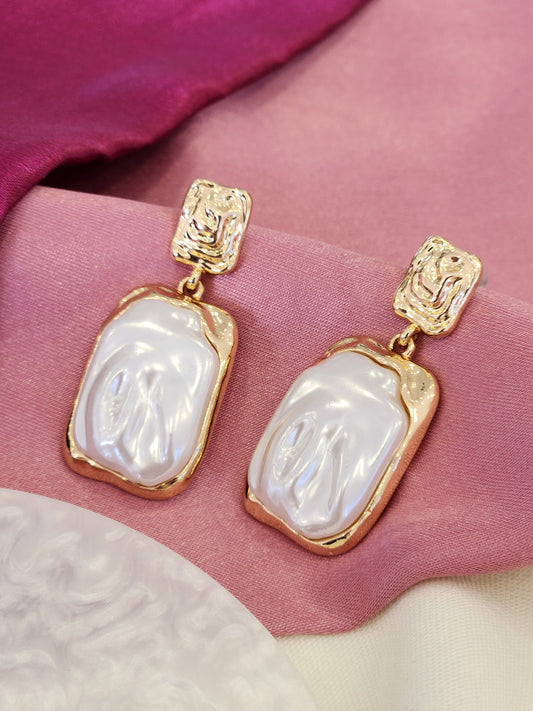 Aretes rectangular doble perla #F44