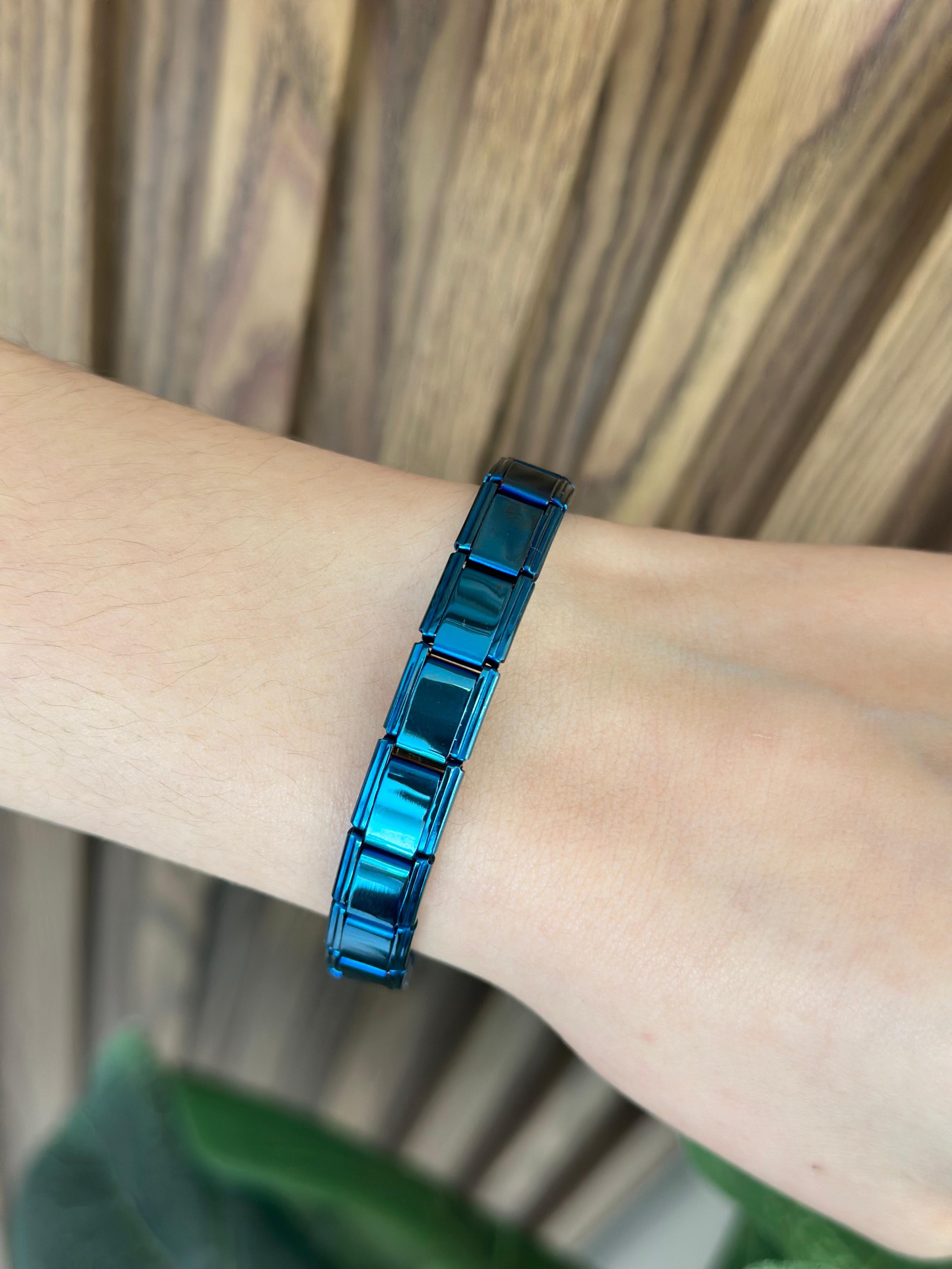 Pulsera azul metalica #39