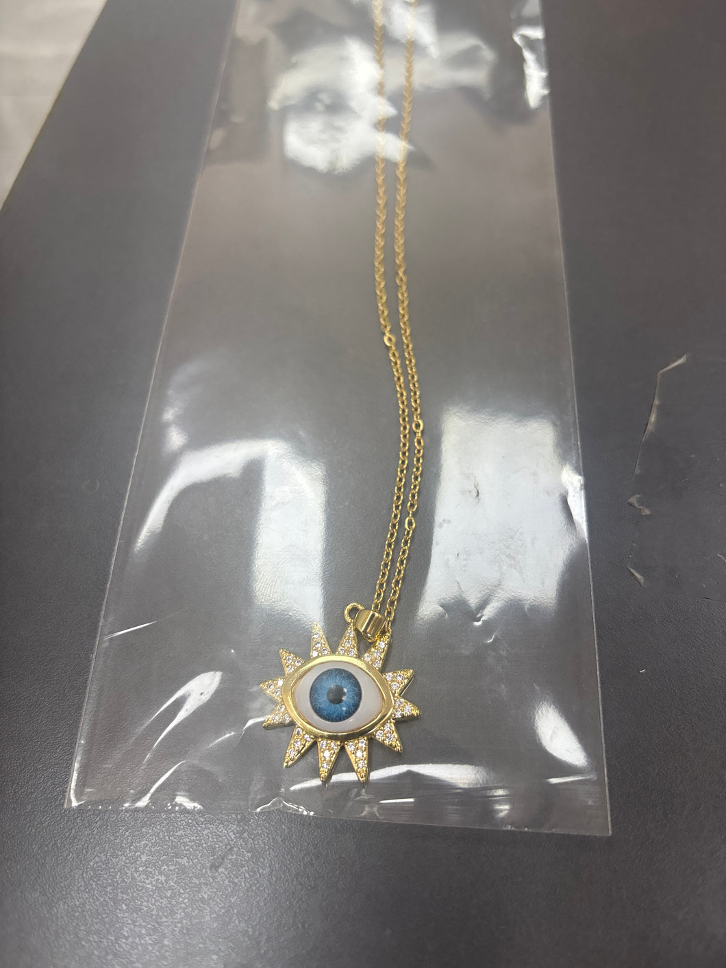 Colla ojo picos