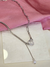 Cargar imagen en el visor de la galería, Collar corazon perla colgante #C118 #26
