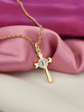 Cargar imagen en el visor de la galería, Collar cristo san Benito #O
