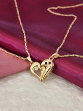 Cargar imagen en el visor de la galería, Collares forma corazon zirconia iman #21

