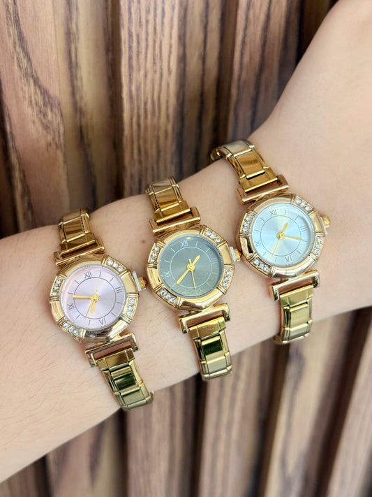 Reloj redondo zirconia