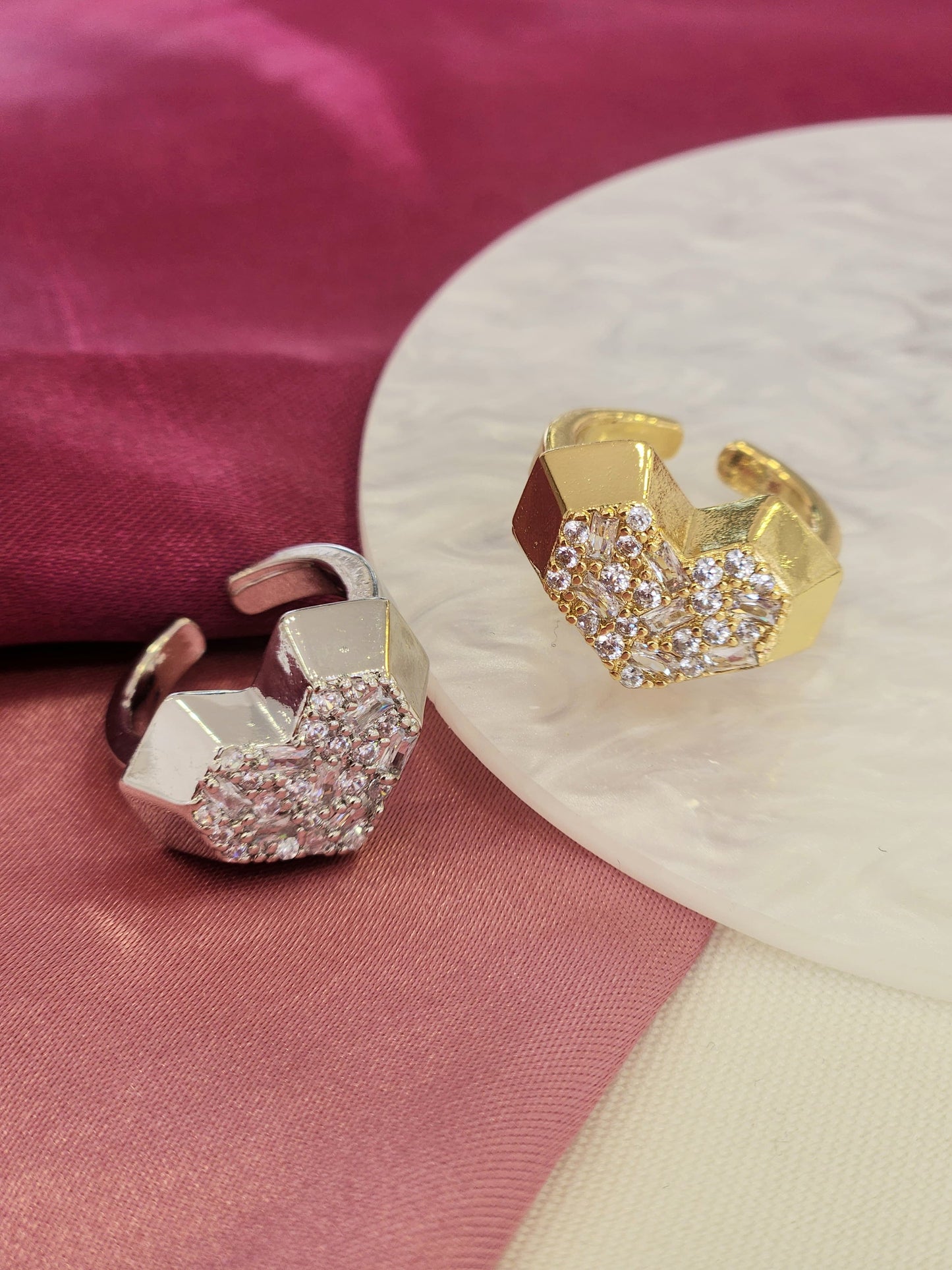 Anillo corazon rigido zirconia