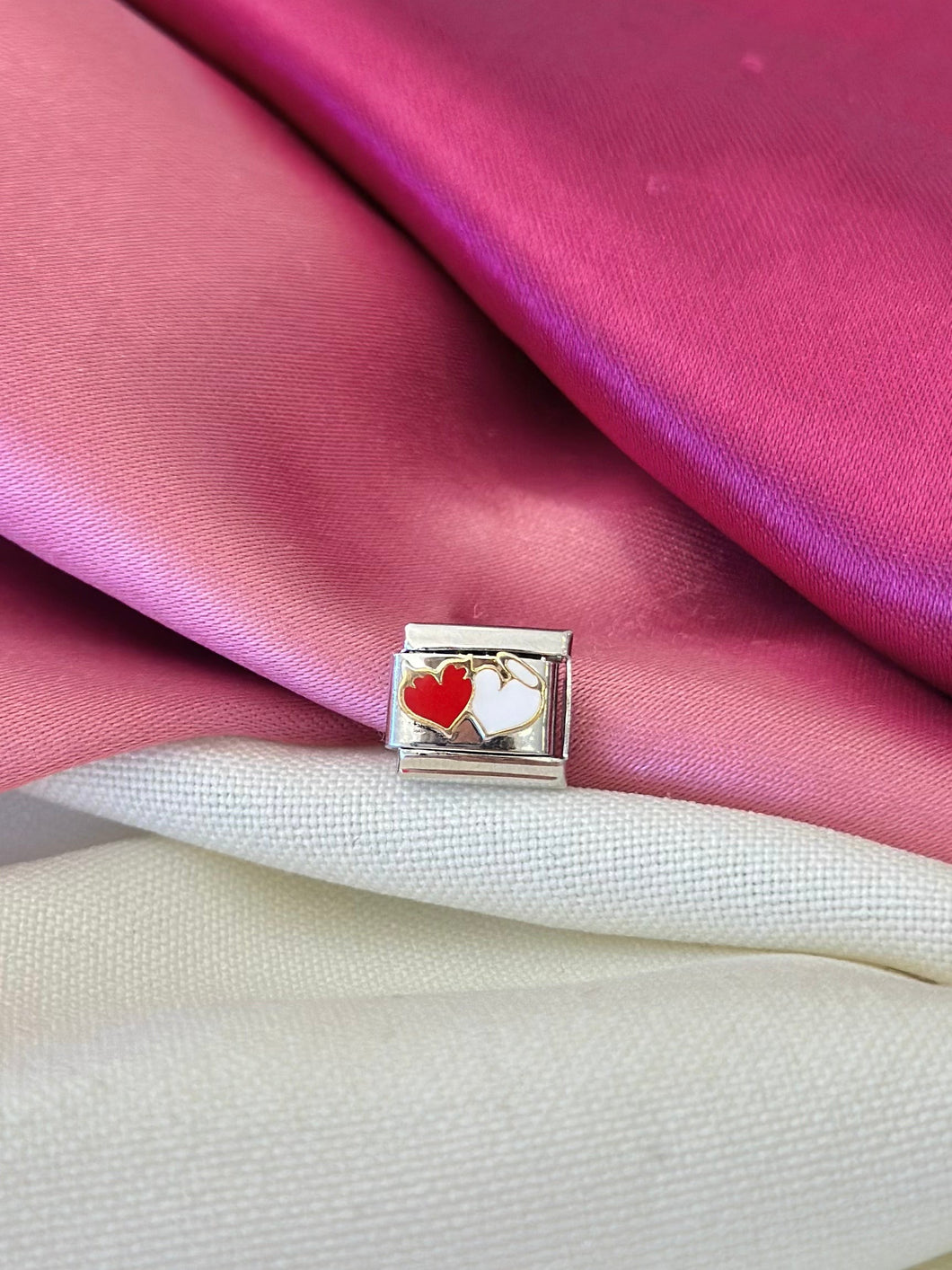 Corazones angel diablo charm