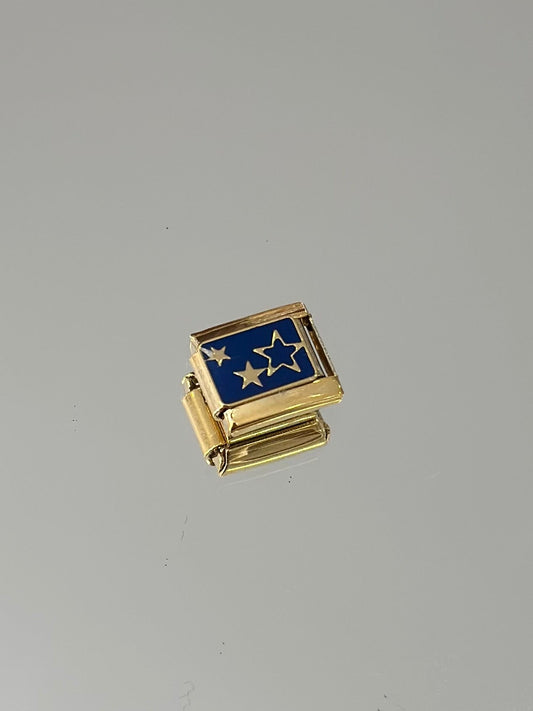 Estrella fondo azul dorado charm #11