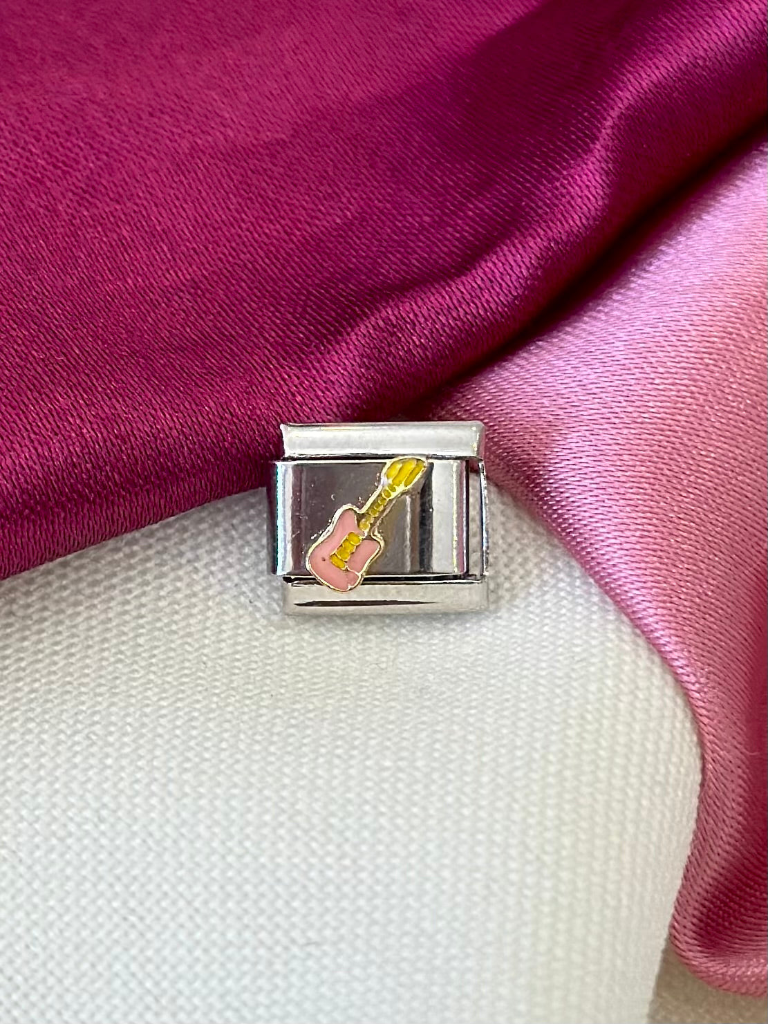 Guitarra Charm #8