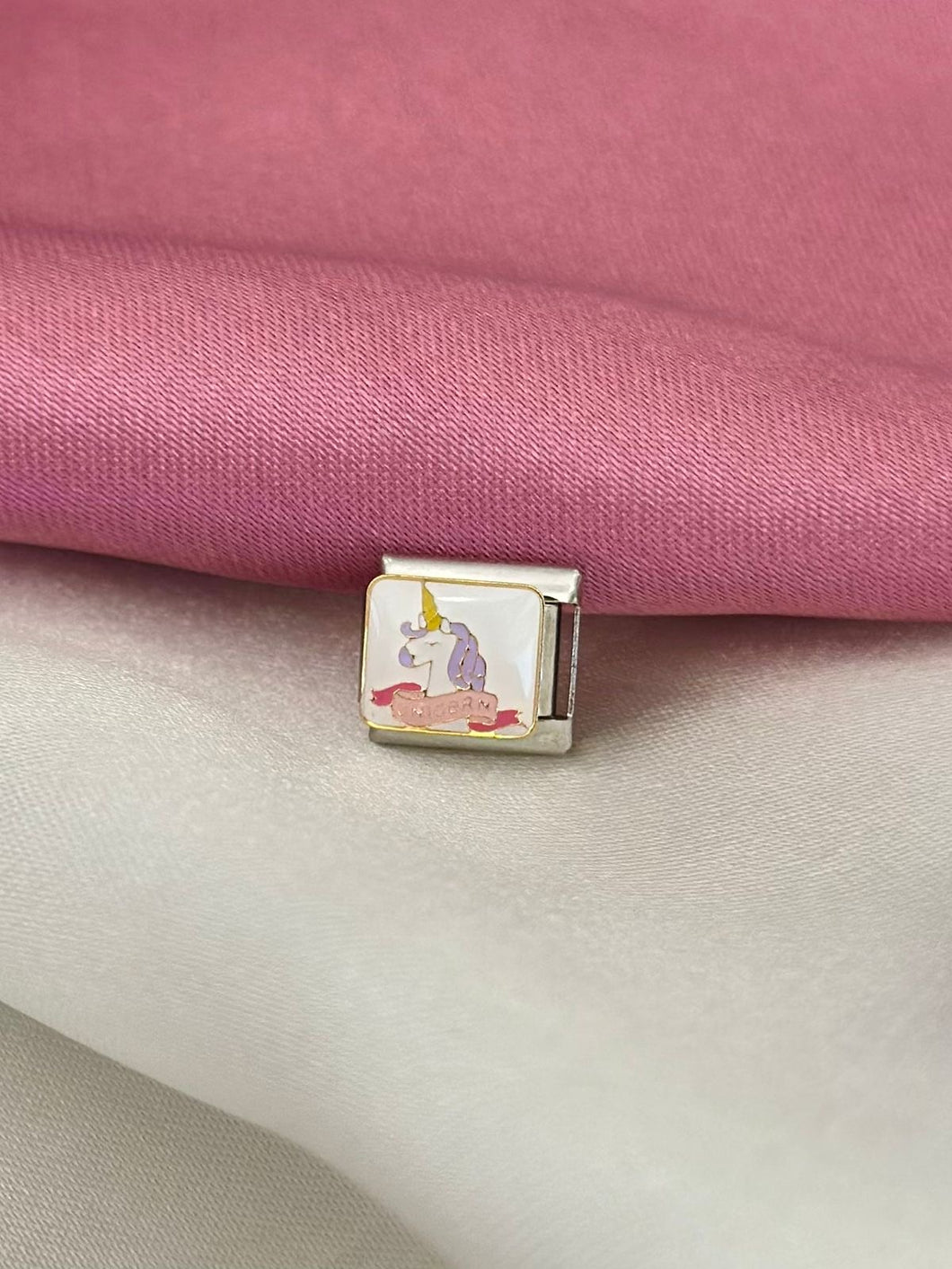 Unicornio Charm #8