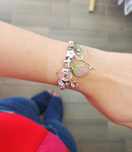 Cargar imagen en el visor de la galería, Pulsera tipo Pandora con charms fresa
