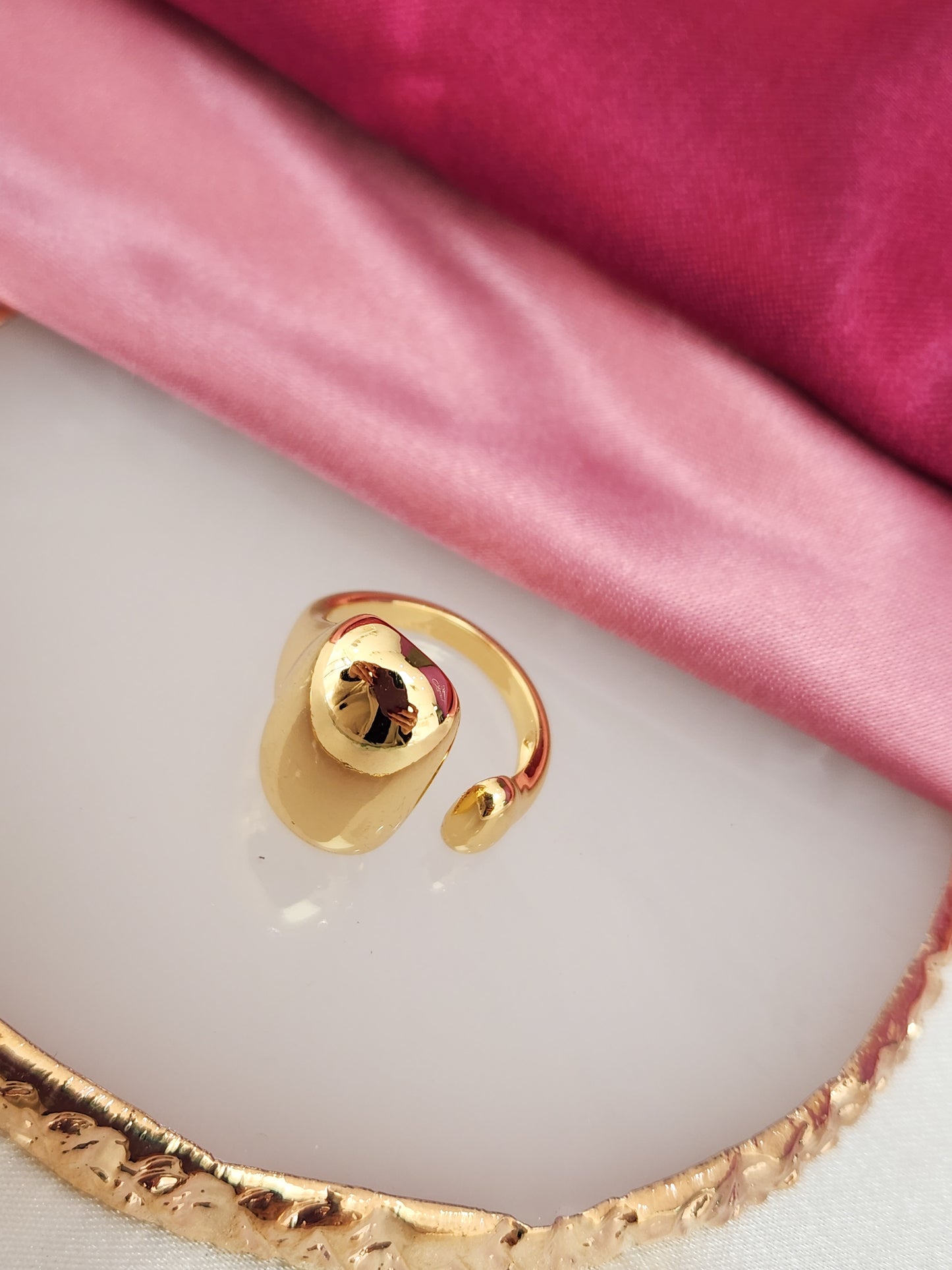 Anillo ovalado dorado #118B