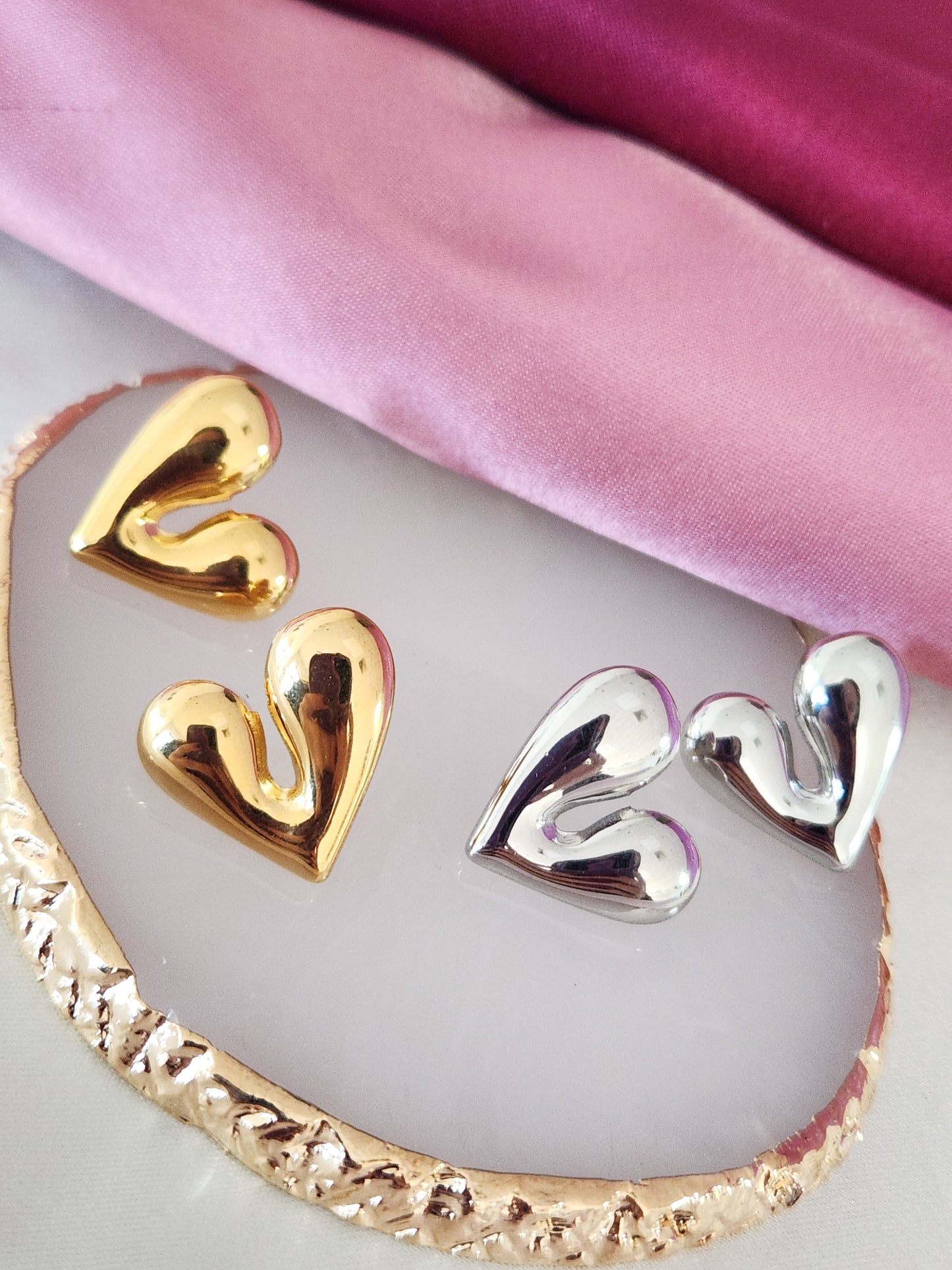 Aretes corazon solidos