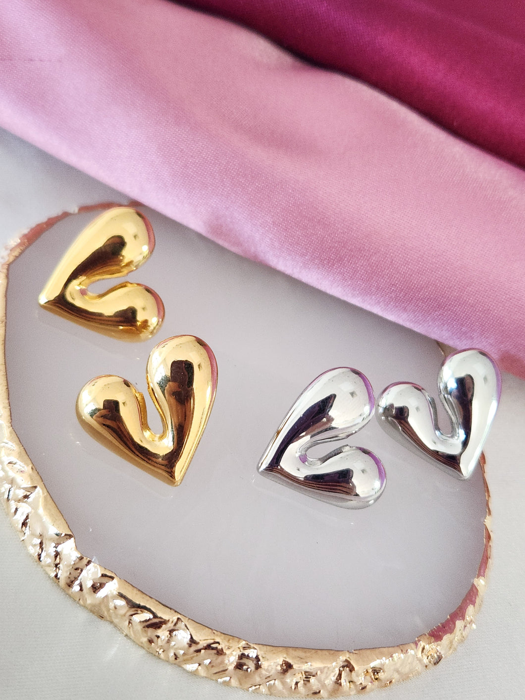 Aretes corazon solidos