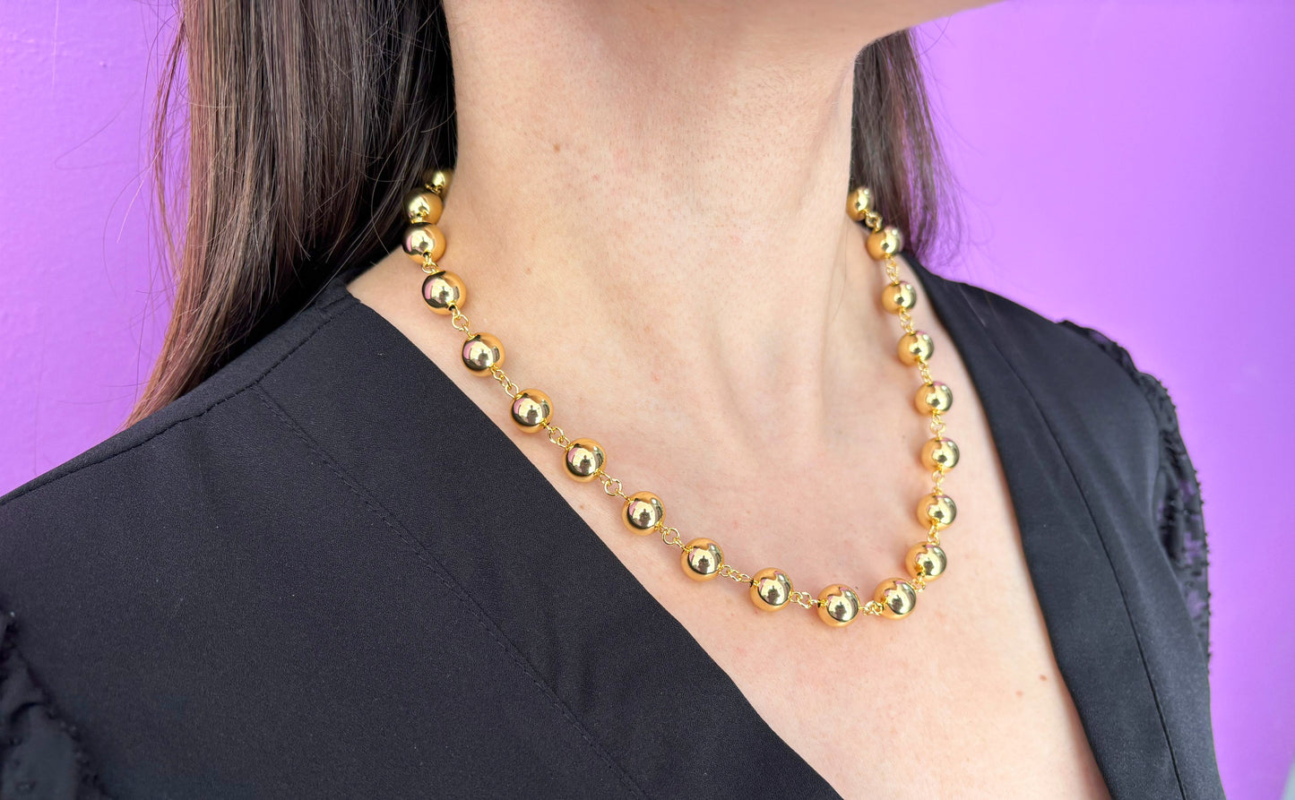Collar bolitas solidas #50