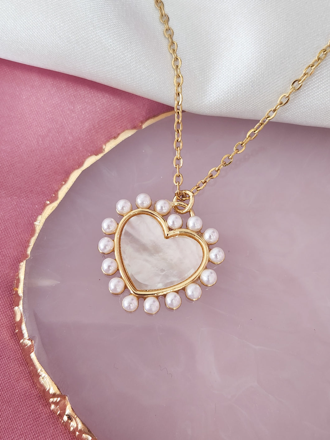 Collar corazon madre perla con perlas alrededor #YY8