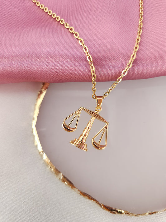 Collar balanza abogado #GG4