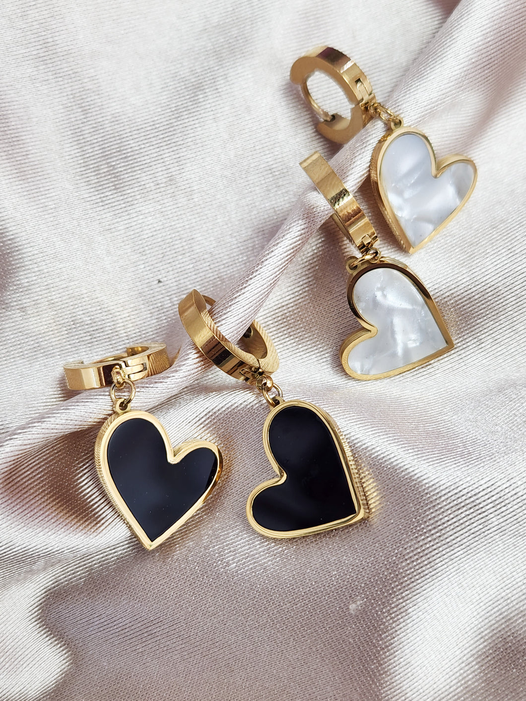 Aretes corazones acrilico #0.3