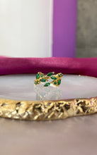 Cargar imagen en el visor de la galería, Anillo hojas mariposa zirconia #163
