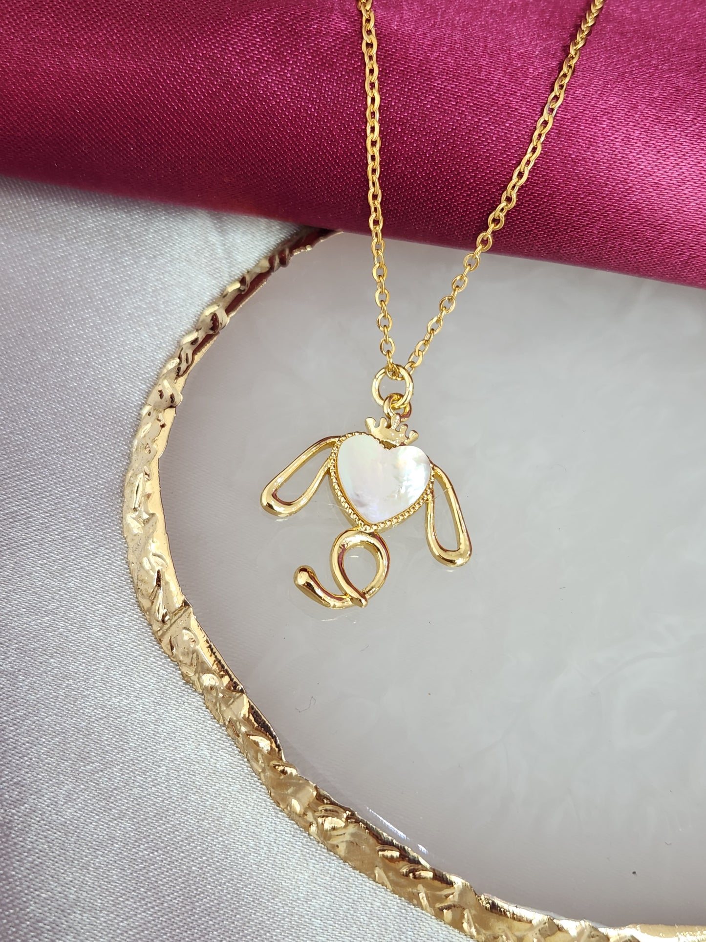 Collar perrito con corona madre perla #ZZ