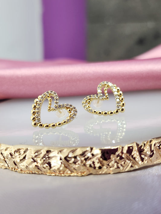 Aretes #8A corazon zirconia bolitas