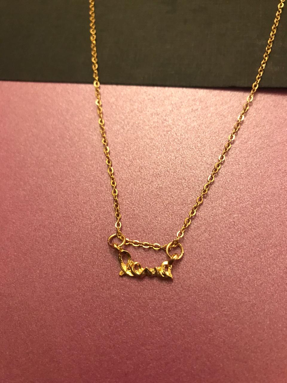 Collar letras LOVE #Y9
