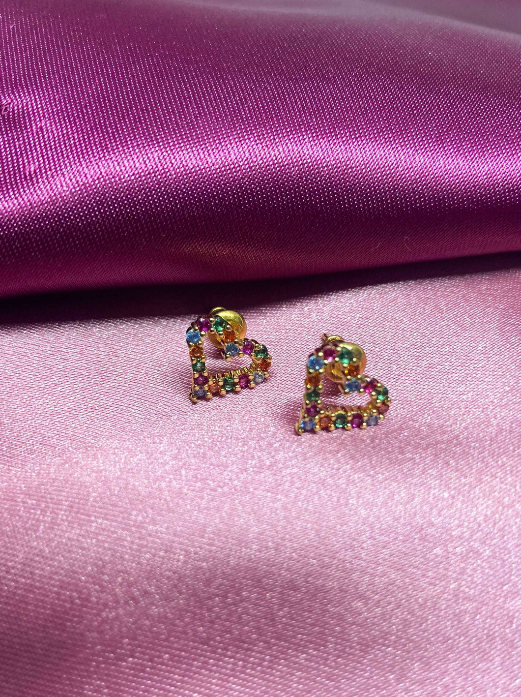 Aretes #35 corazon Zirconia