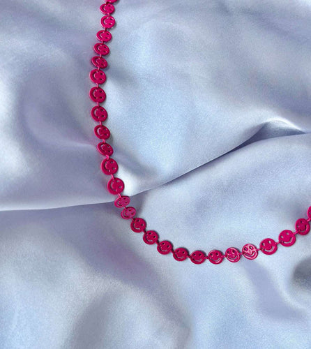 Choker caritas felices Rosa fuerte