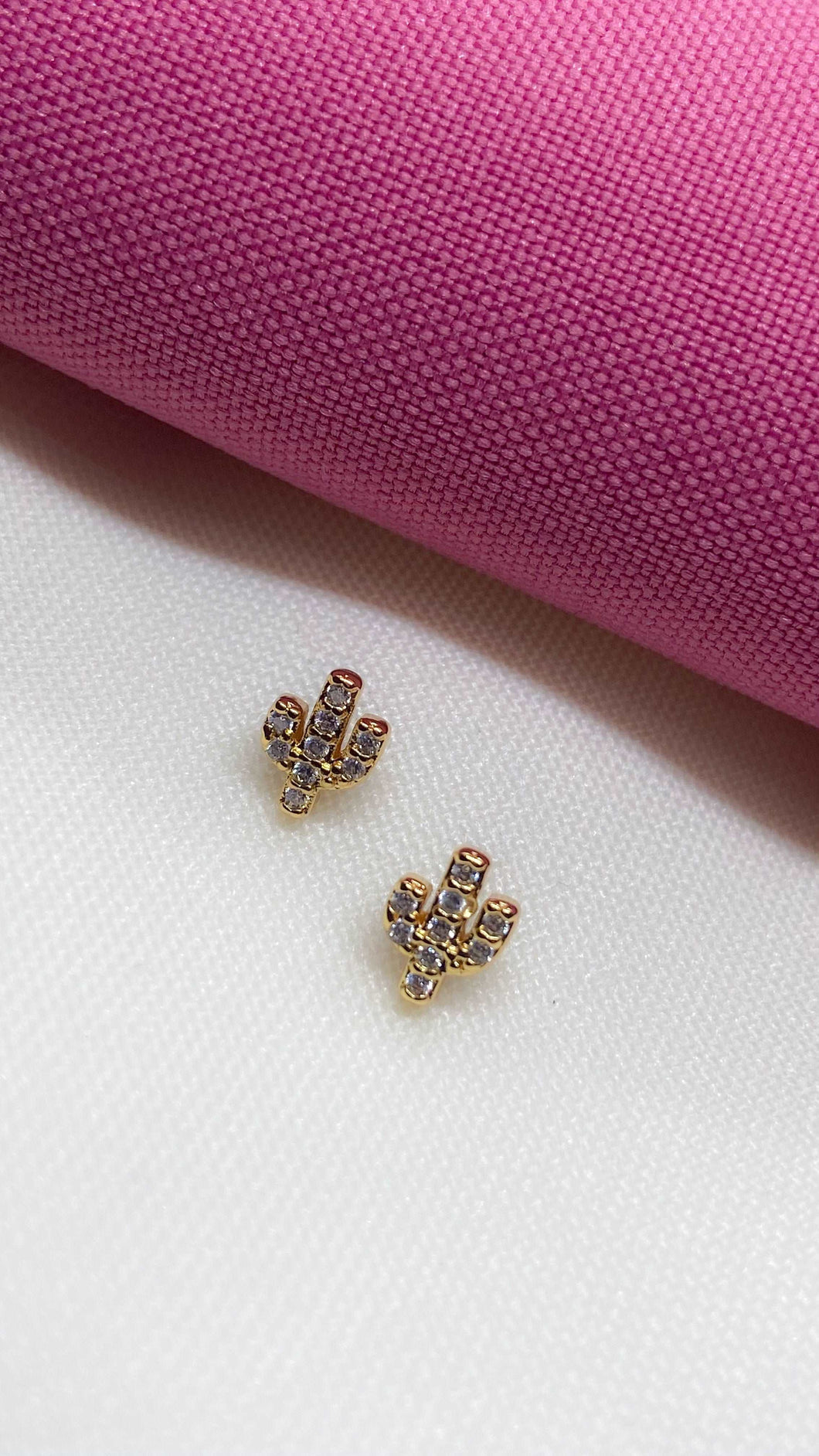 Aretes #24 Cactus Zirconia