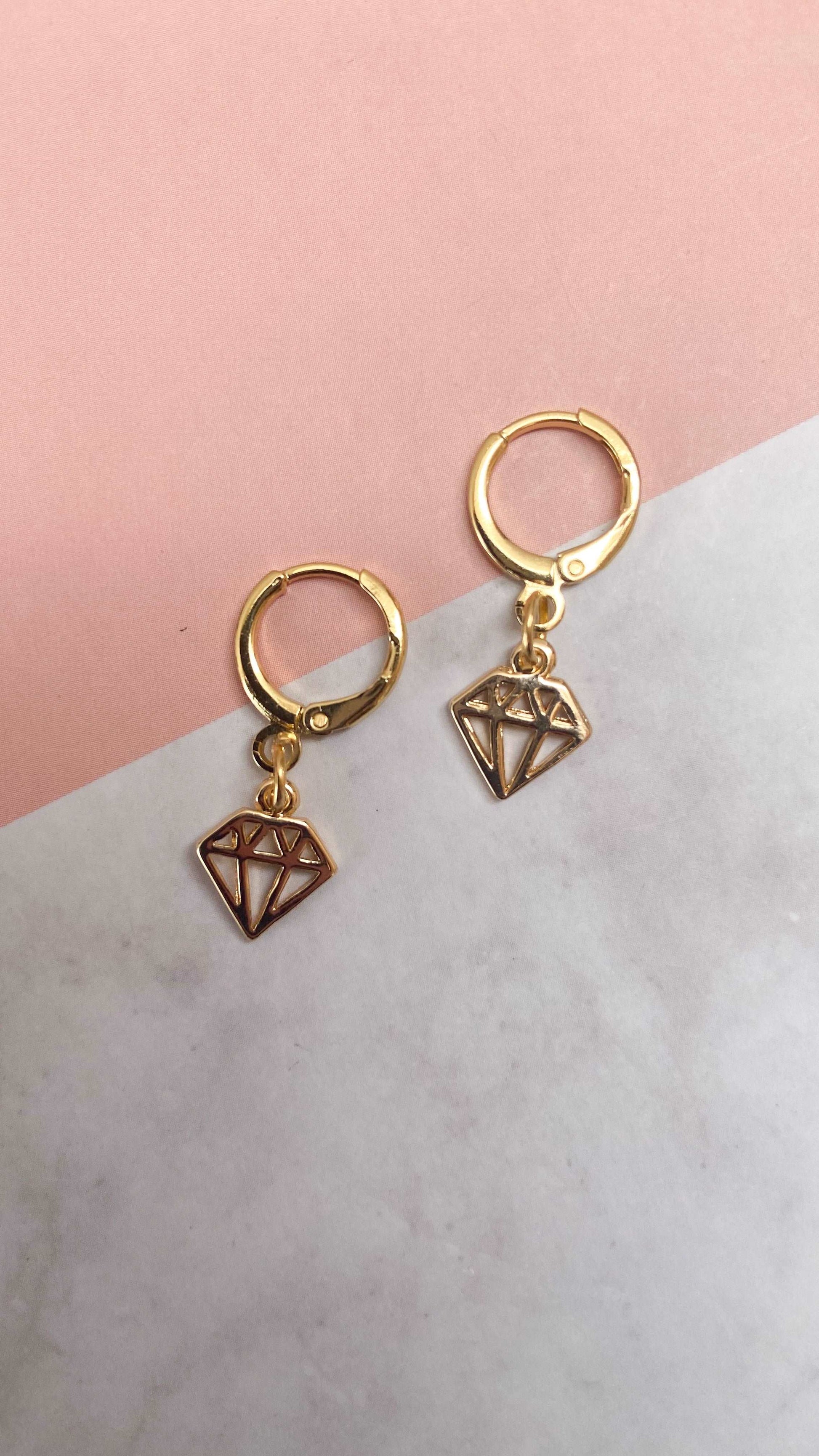 Arete diamante (1 pieza) #F6