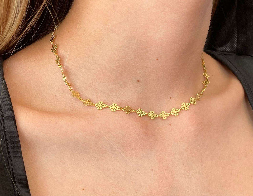 Choker trebol