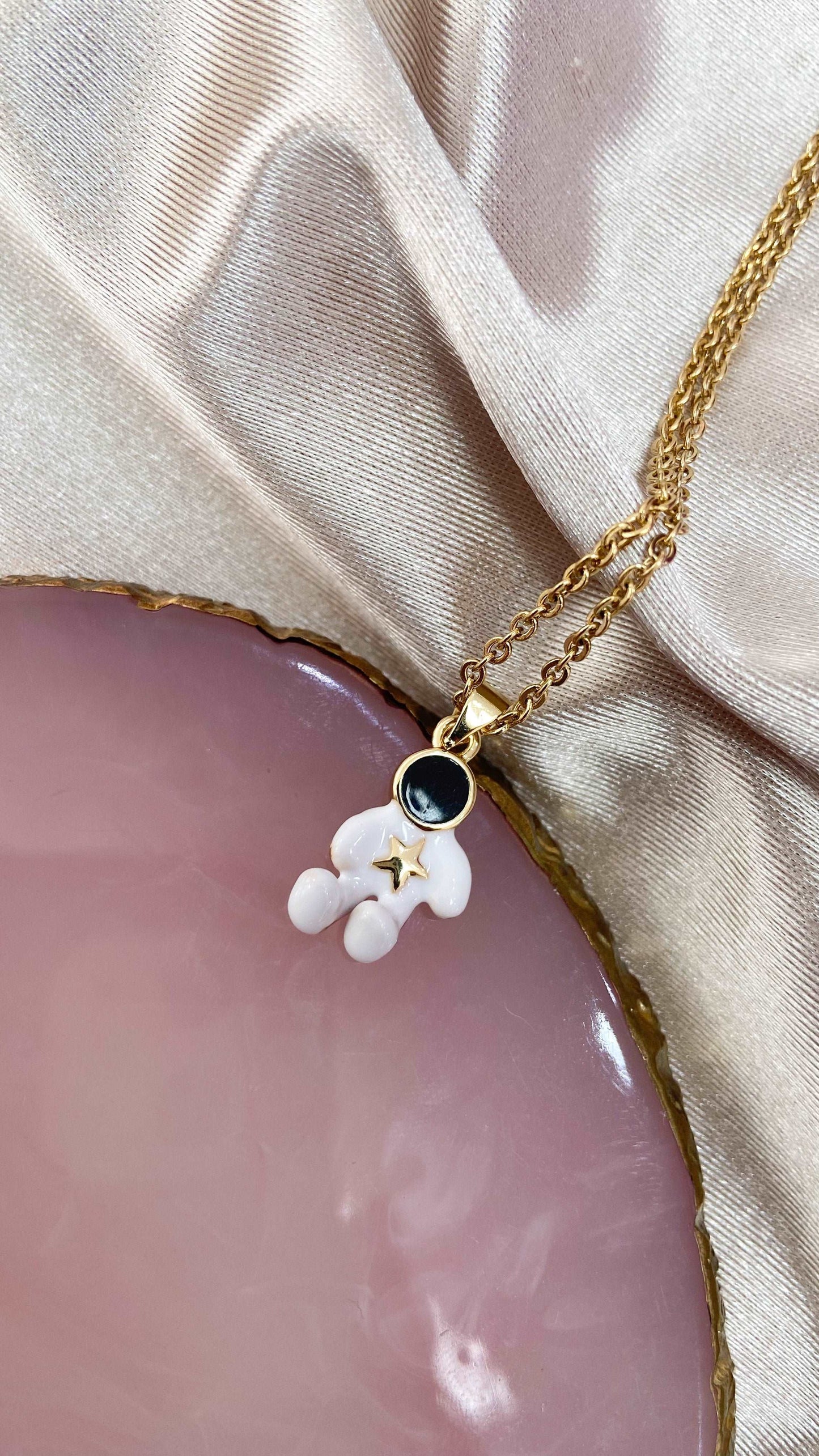 Collar astronauta
