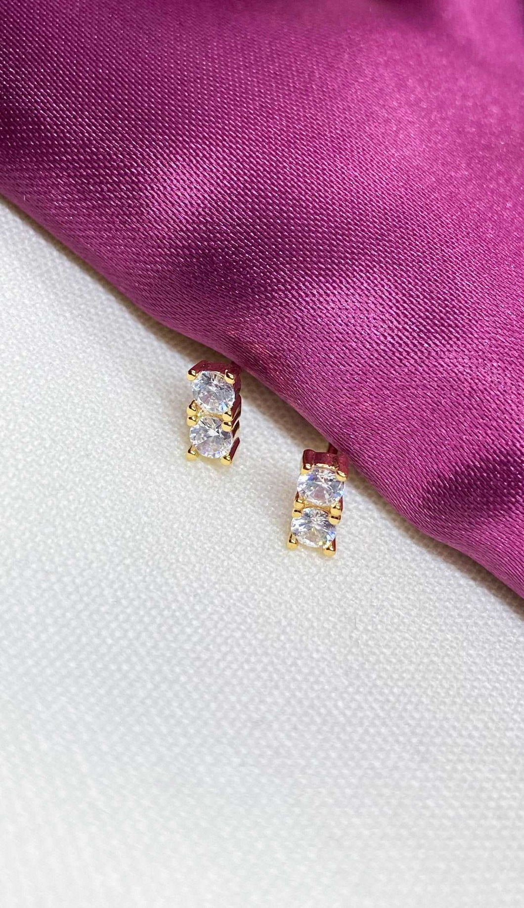 Aretes #39 doble piedra Zirconia