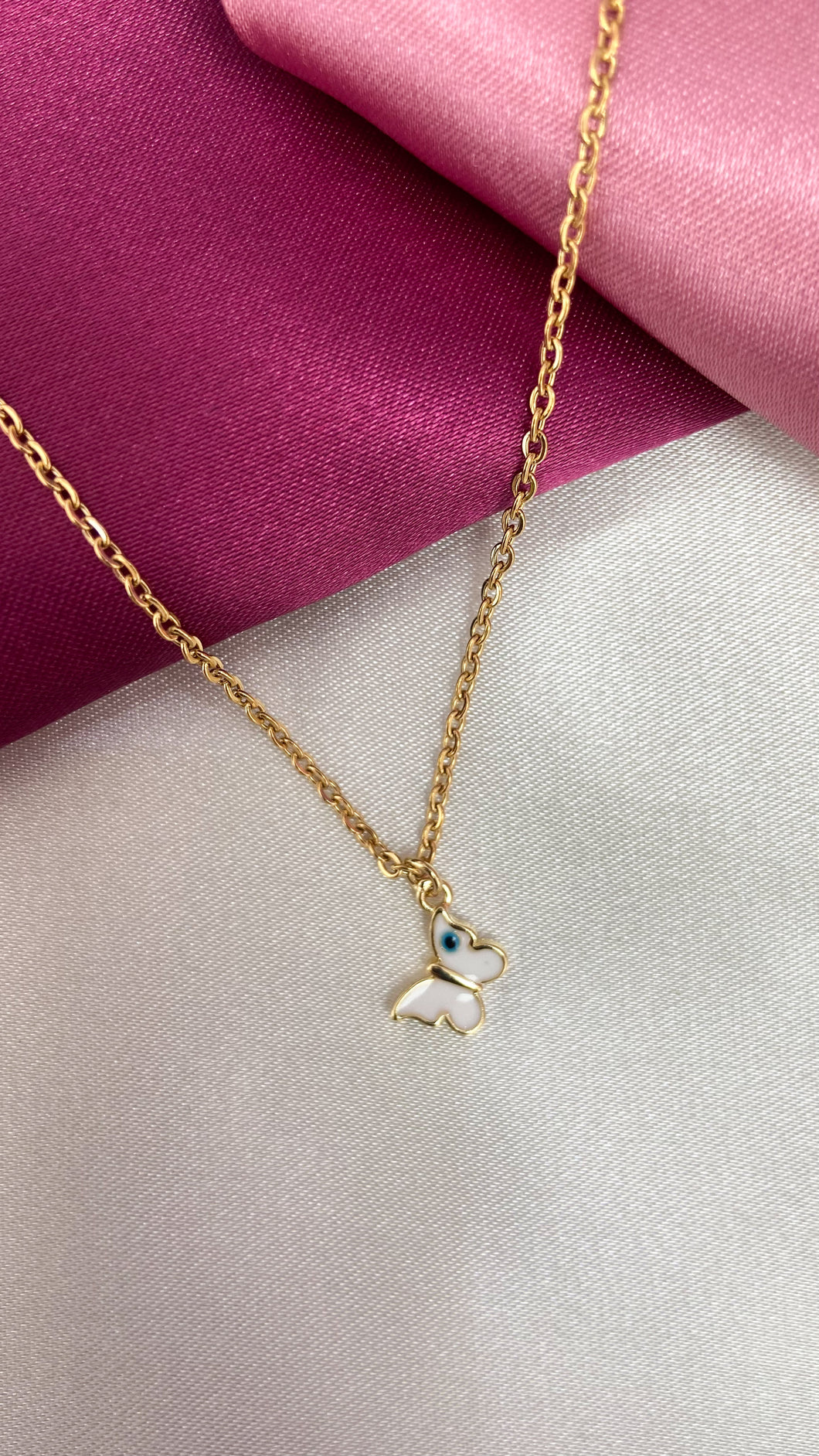 Collar mariposa ojo blanco #Y23