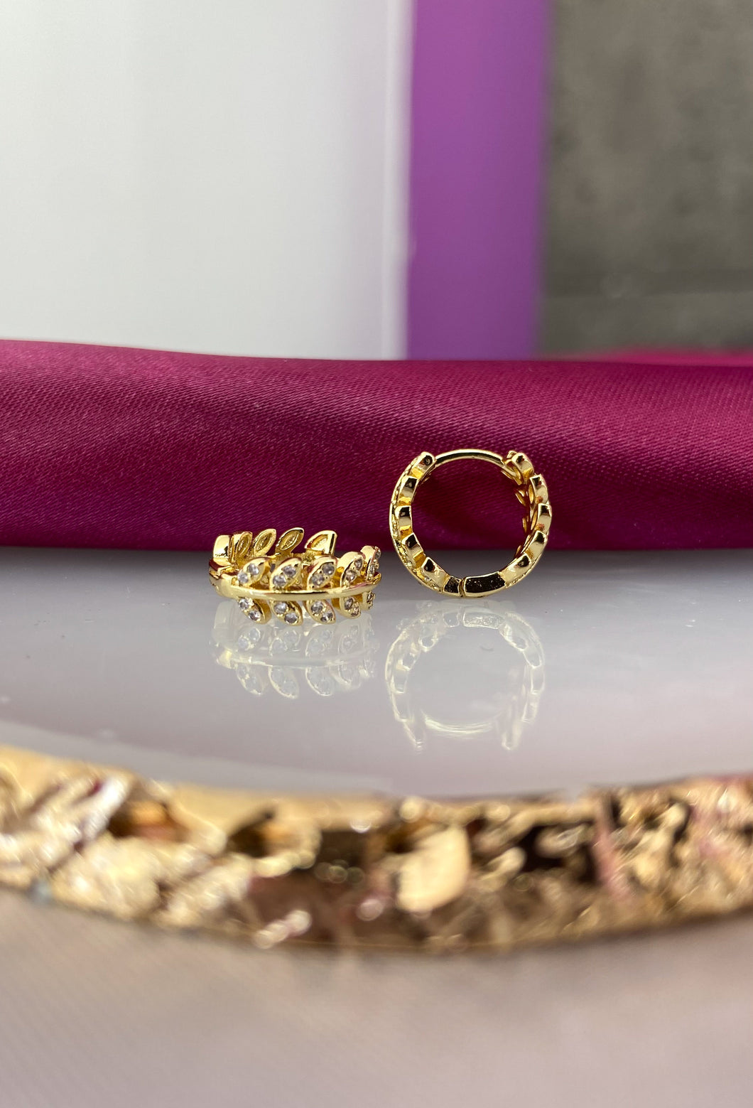 Aretes hojas zirconia #93A