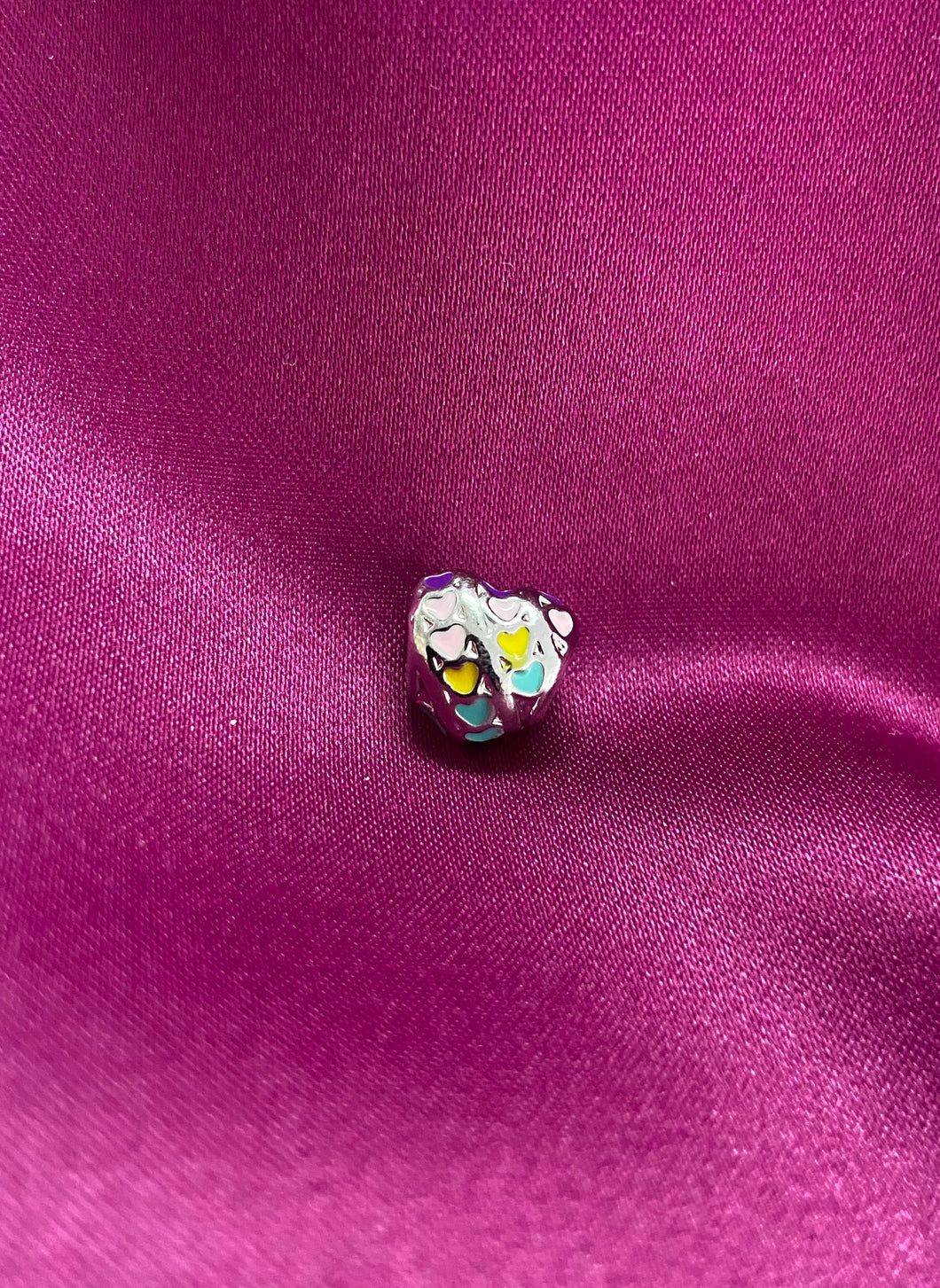 Dije para pulsera #22 corazones pastel