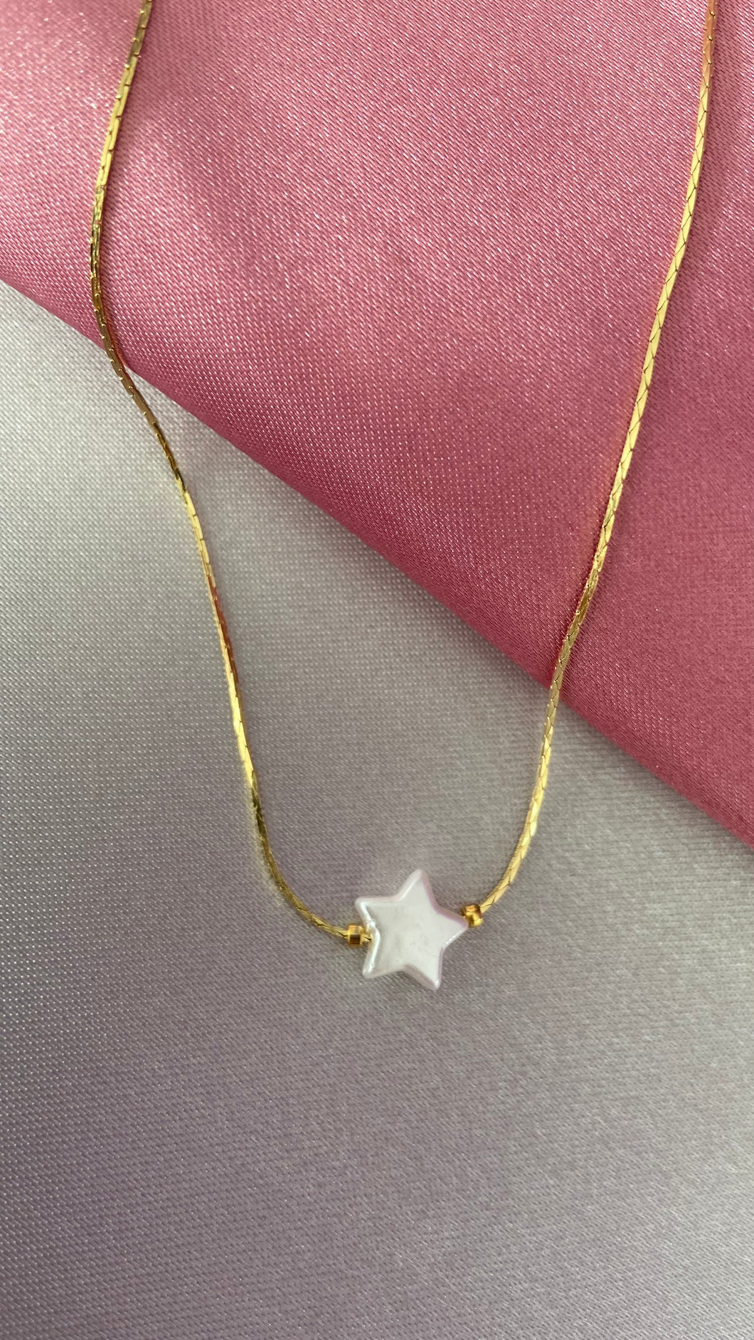Collar Chapa Estrella blanca
