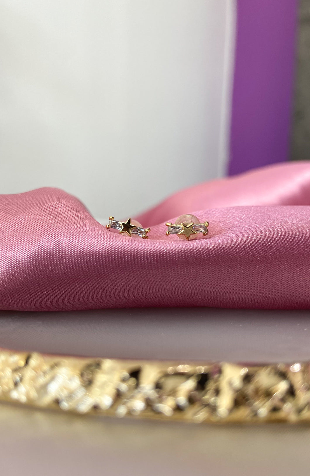 Aretes linea zirconia estrella #138A