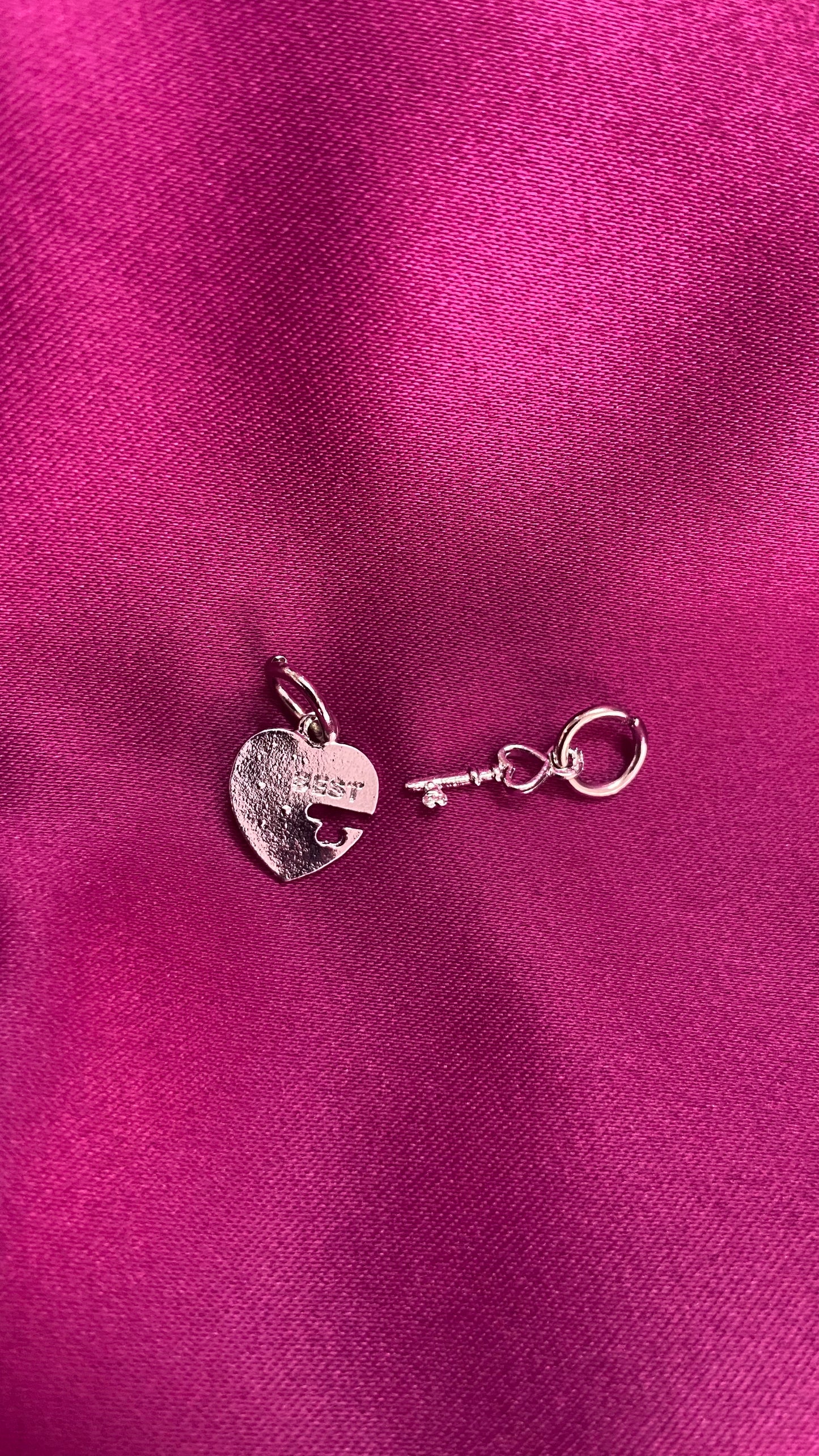 Dije para pulsera #37 best corazon llave